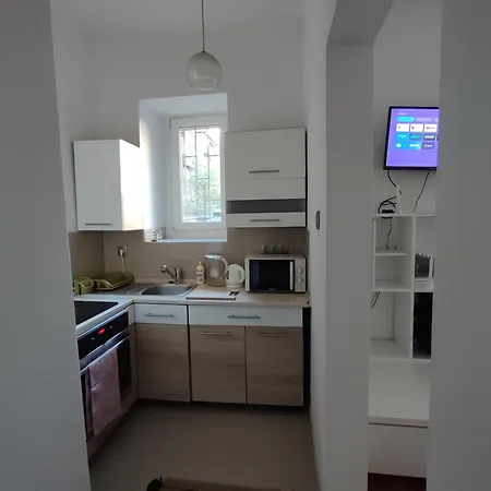 Akra Apartament *